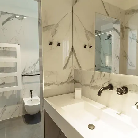 Nel Blu Dipinto Di Blu 4* ポリニャーノ・ア・マーレ