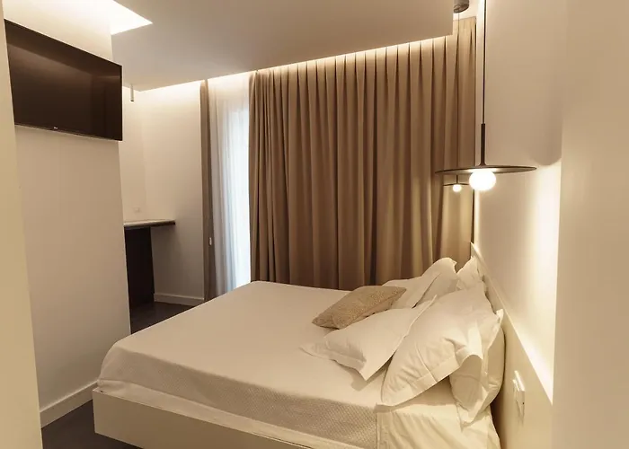 Nel Blu Dipinto Di Blu 4*